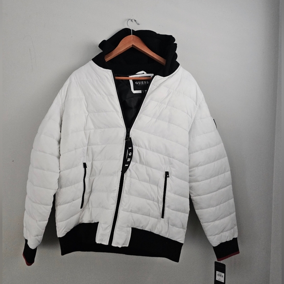 Men's GUESS White Puffer Quilted Jacket Hooded Red Trim XL - Picture 4 of 12